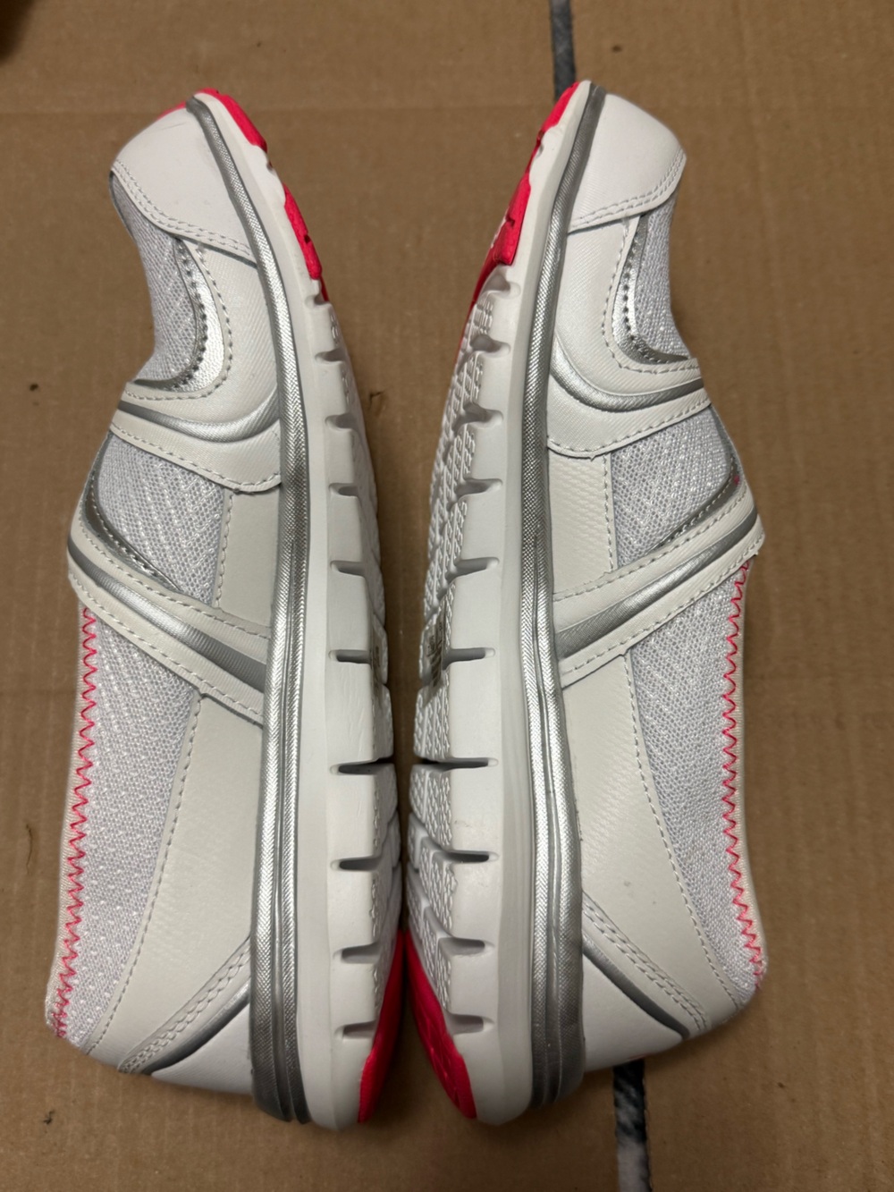 Ryka Arbour Women’s Slip On Walking Shoes Size 7.5 White/Pink/Silver - Picture 3 of 8